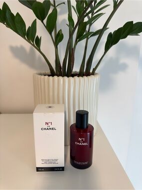 Chanel N°1 De Chanel Revitalizing Serum 100 ml Red Camellia